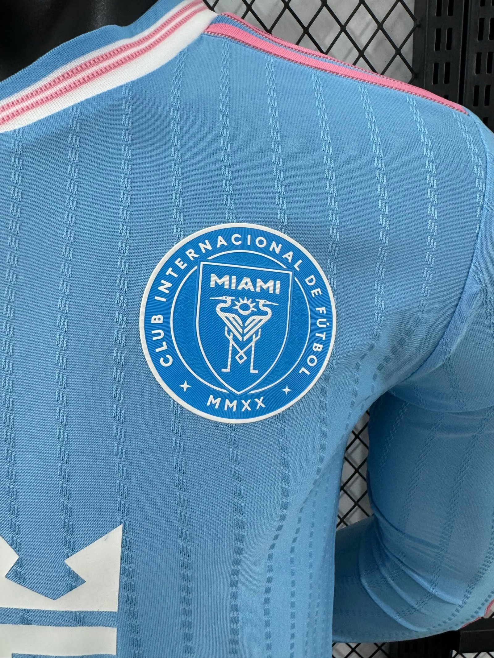 Inter Miami tercer 25/26 Manga Larga Versión Jugador - Image 4