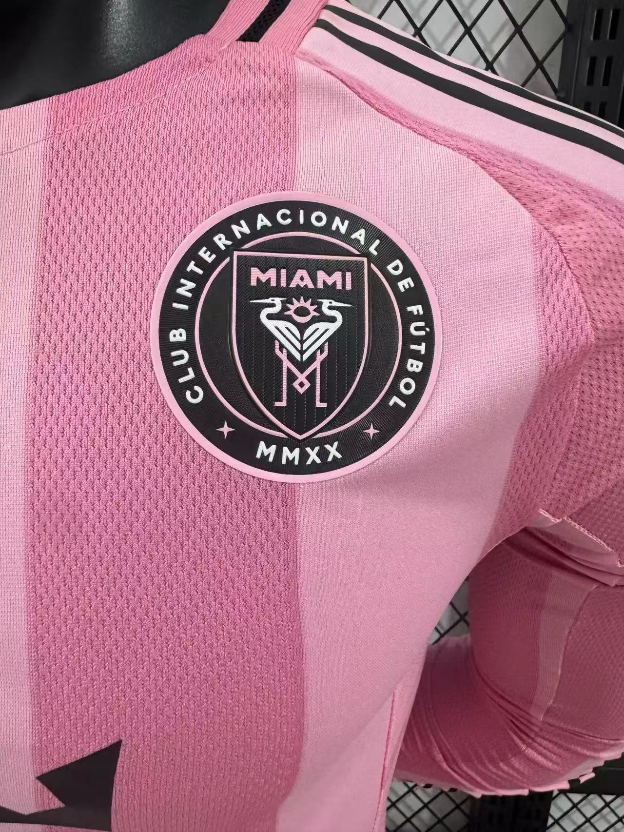 Inter Miami Local 25/26 Manga Larga Versión Jugador - Image 4