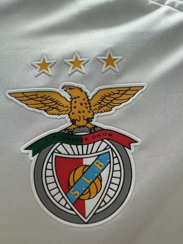 Benfica Tercer 25/26 Versión Jugador - Image 2