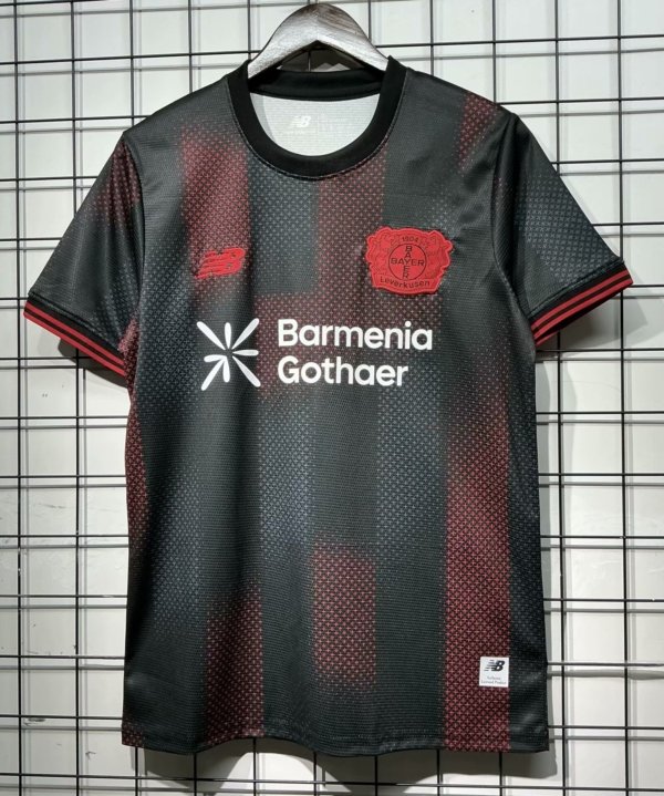 Bayern Leverkusen Local 25/26 Versión Fan