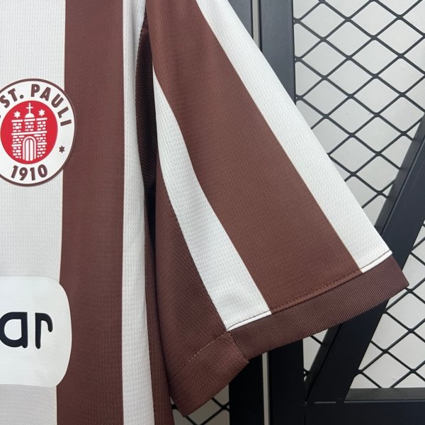 St. Pauli Local 25/26 Versión Fan - Image 6