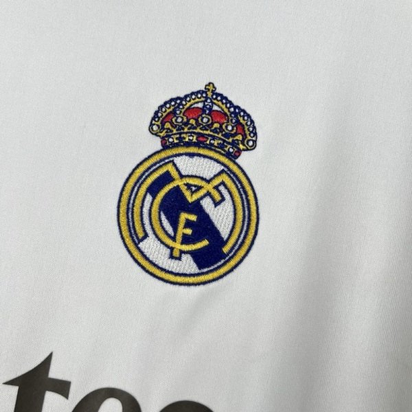 Real Madrid Local 25/26 Manga Larga Versión Fan - Image 3