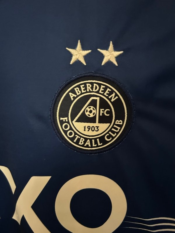 Aberdeen FC Visita 25/26 Versión Fan - Image 2