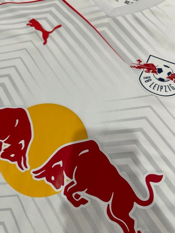 RB Leipzig Local 25/26 Versión Fan - Image 3