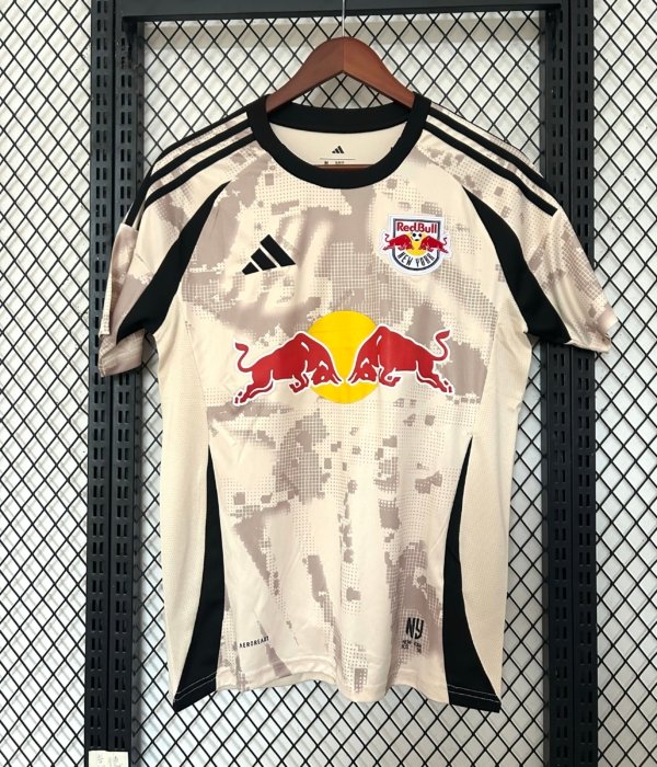 New York Red Bulls Visita 25/26 Version Fan