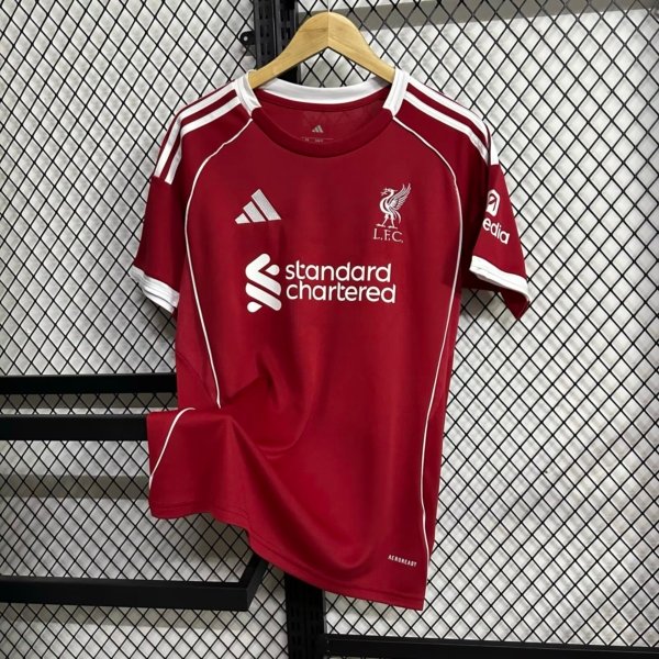 Liverpool Local 25/26 Versión Fan - Image 2