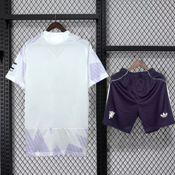 Manchester United Visita 25/26 Kit Adulto - Image 2