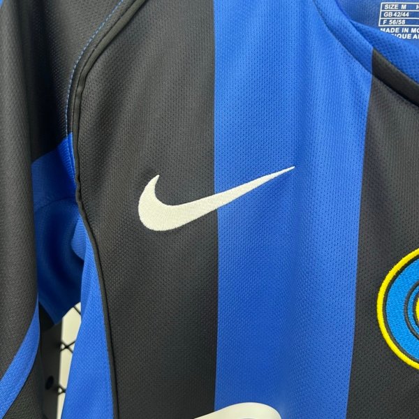 Retro Inter Milan Local 04/05 - Image 3
