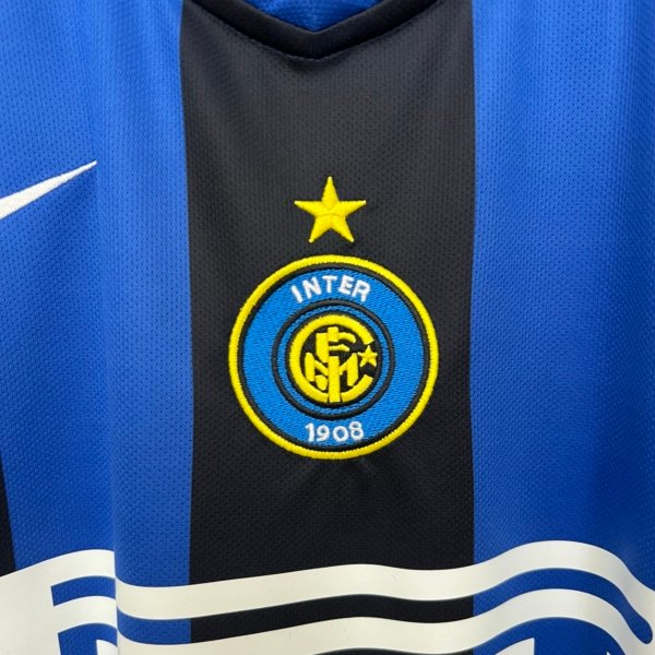 Retro Inter Milan Local 04/05 - Image 4