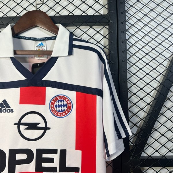 Retro Bayern Munich Local 00/02 - Image 6