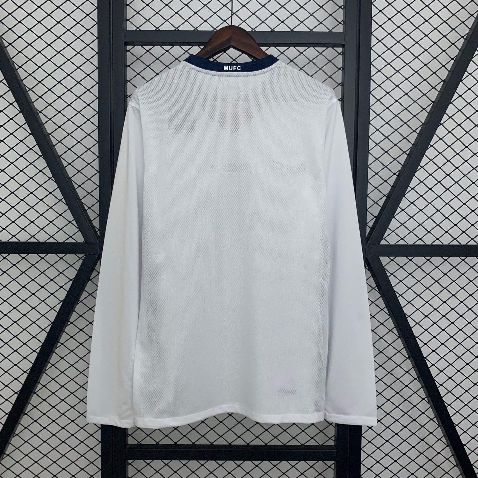 Retro Manchester United Final Champions 08/09 Manga Larga - Image 9