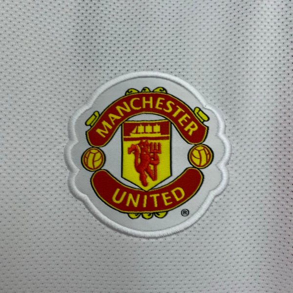 Retro Manchester United Visita 10/11 - Image 4