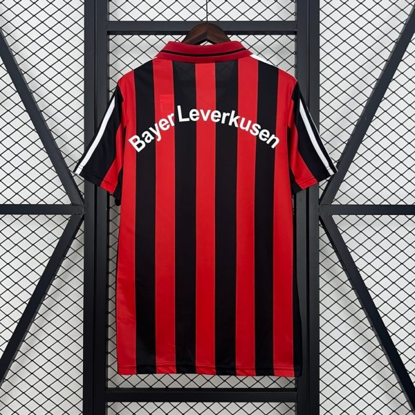 Retro Bayern Leverkusen Local 01/02 - Image 9