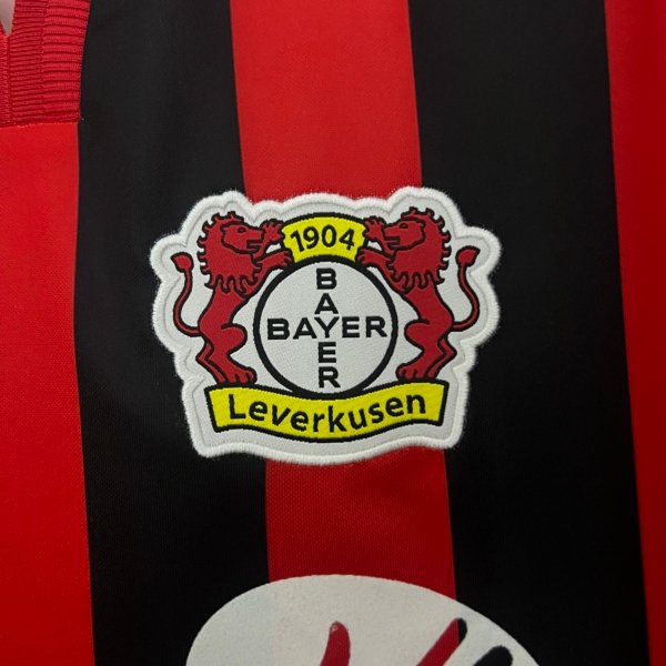 Retro Bayern Leverkusen Local 01/02 - Image 3
