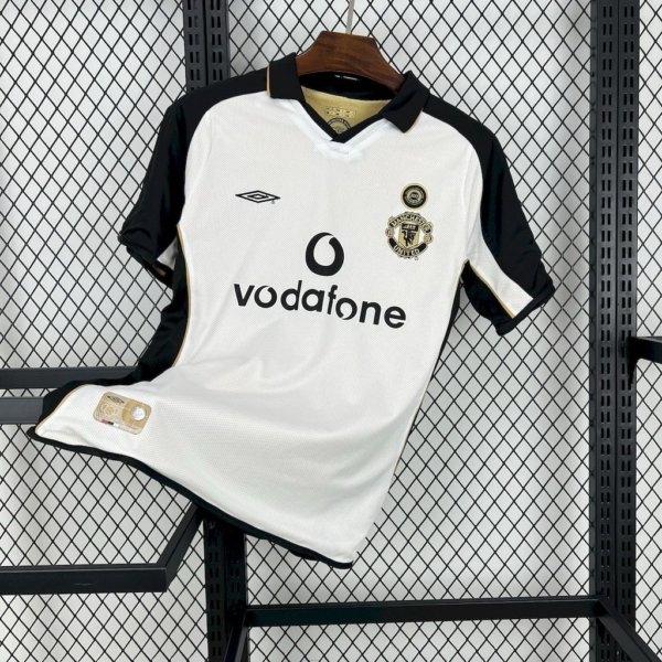 Retro Manchester United Tercer 01/02