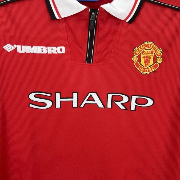 Retro Manchester United Local 98/99 Manga Larga - Image 4
