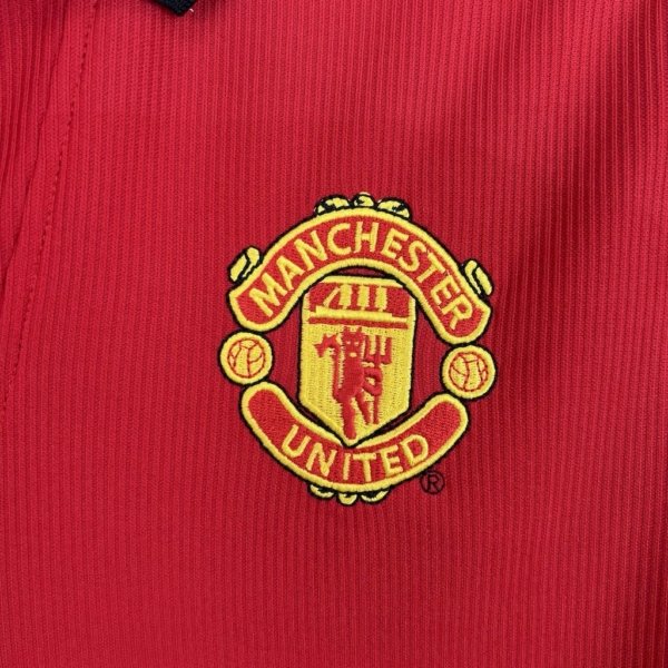 Retro Manchester United Local 98/99 Manga Larga - Image 3