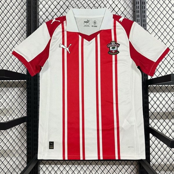 Southampton Local 25/26 Version Fan