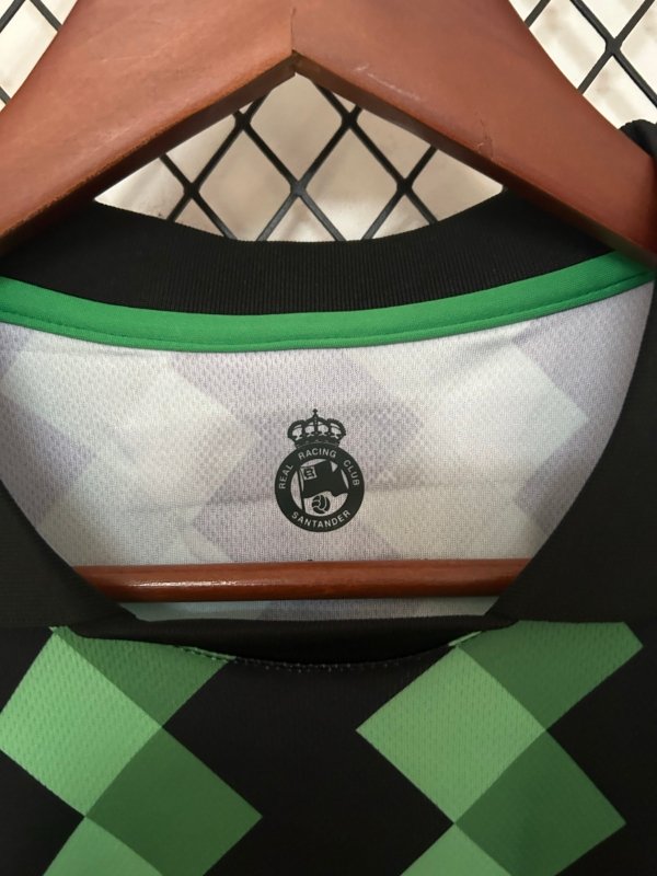 Racing Santander Especial 25/26 Version Fan - Image 3