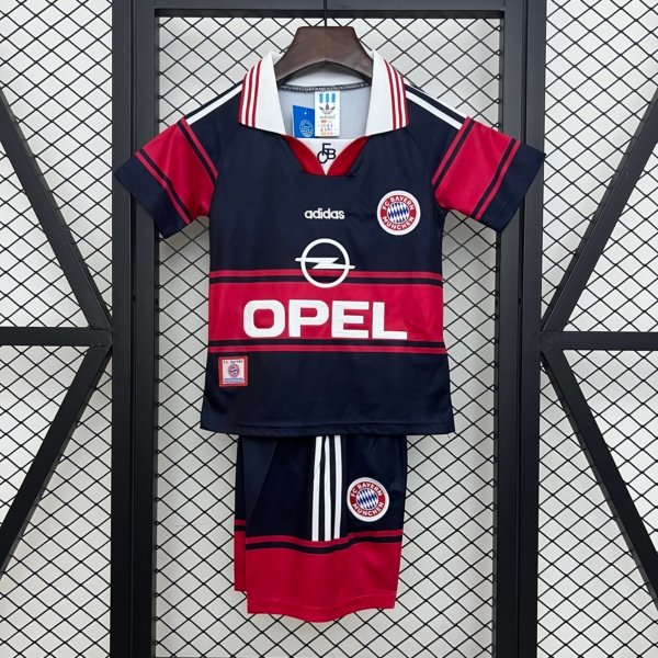Retro Bayern Munich Local 97/99 Kit Niño
