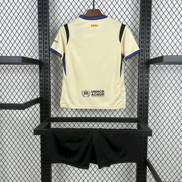 Barcelona Visita 25/26 Kit Niño - Image 2
