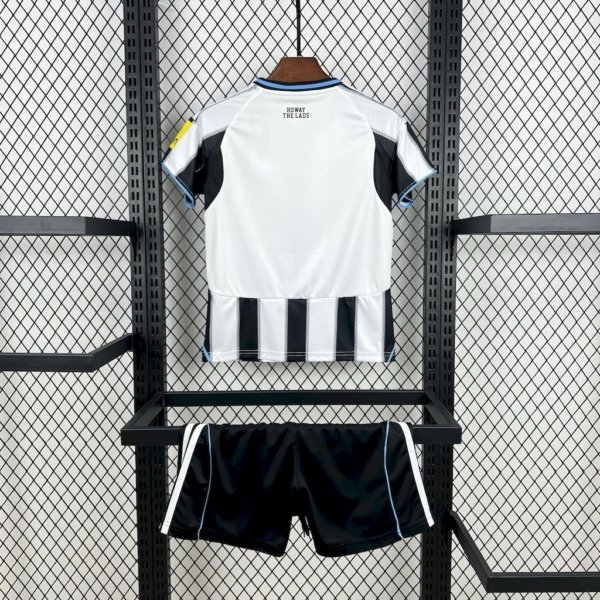 Newcastle Local 25/26 Kit Niño - Image 2