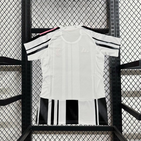 Juventus Local 25/26 Versión Mujer - Image 2