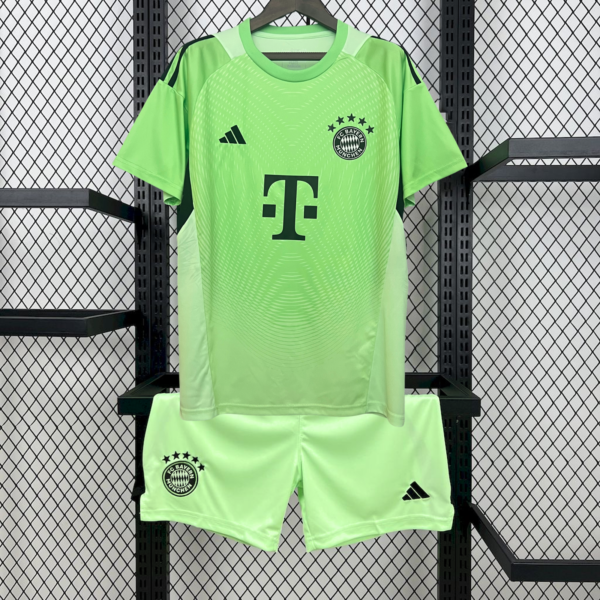 Bayern Munich Portero 25/26 Kit Adulto