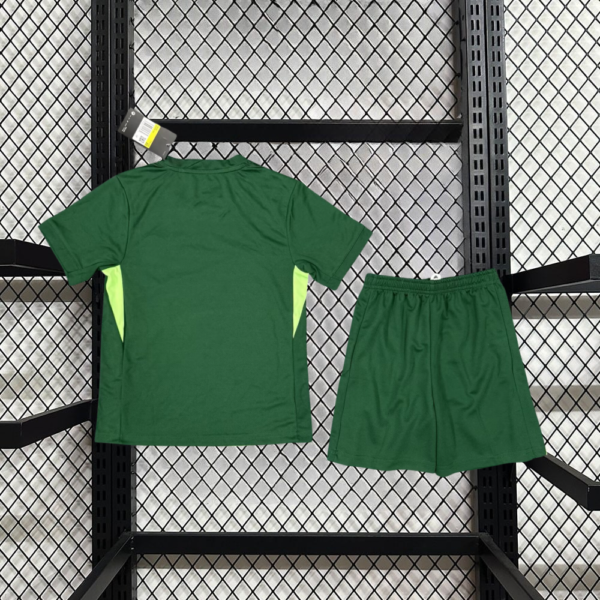 Wolfsburg Local 25/26 Kit Niño - Image 2