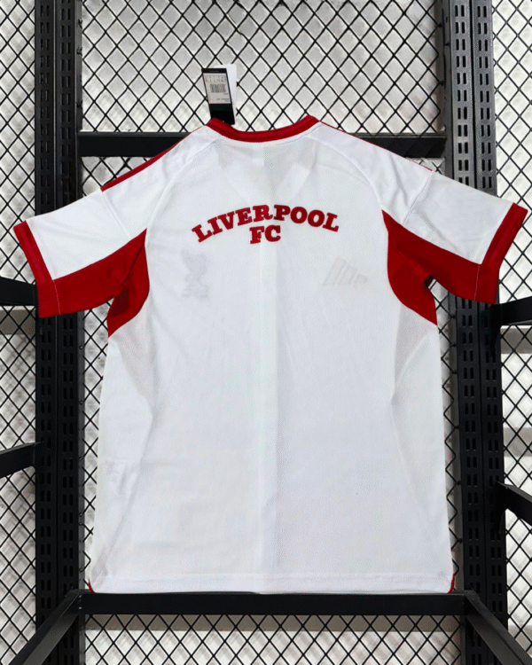 Liverpool Adidas Especial - Image 3