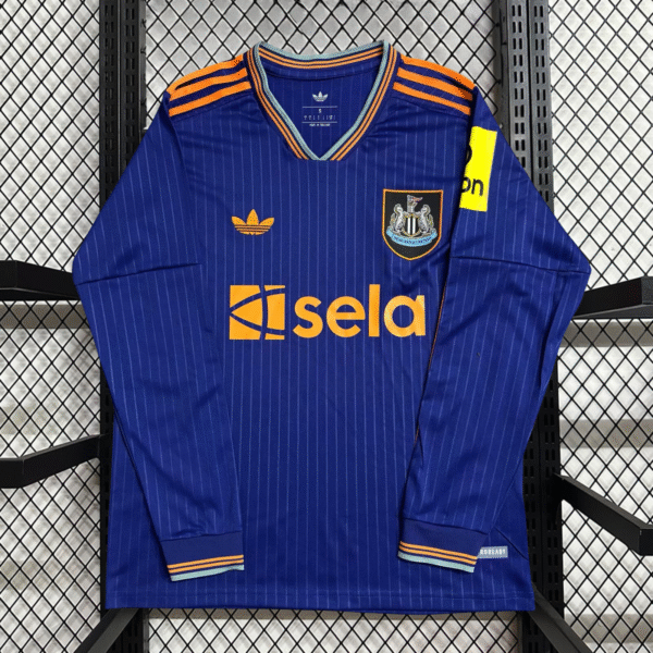 Newcastle Tercer 25/26 Manga Larga Versión Fan