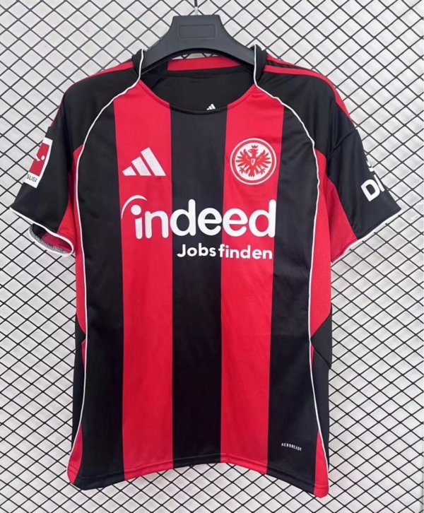 Frankfurt Local 25/26 Versión Fan