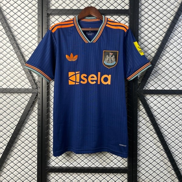 Newcastle Tercer 25/26 Versión Fan
