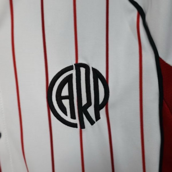 River Plate Adidas Especial - Image 3