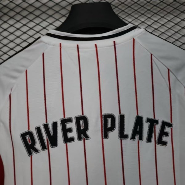 River Plate Adidas Especial - Image 8