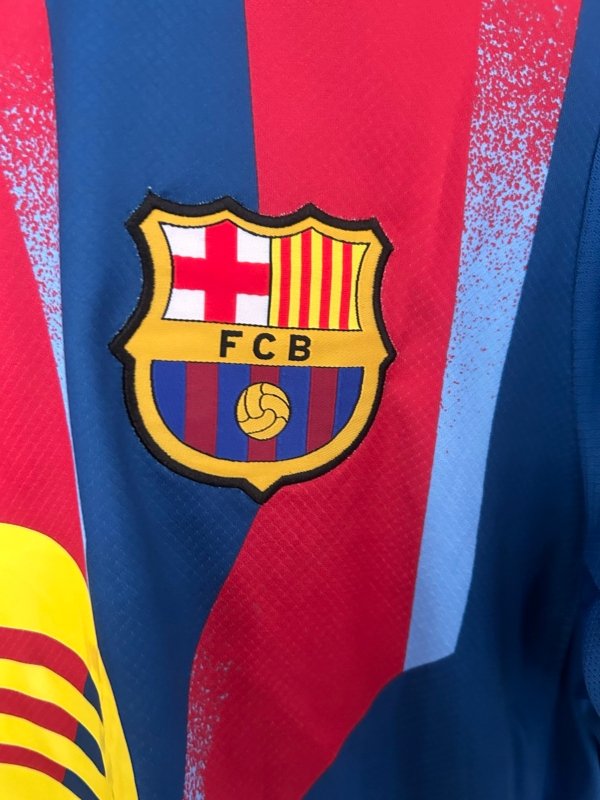 Barcelona Especial 25/26 Versión Fan - Image 2
