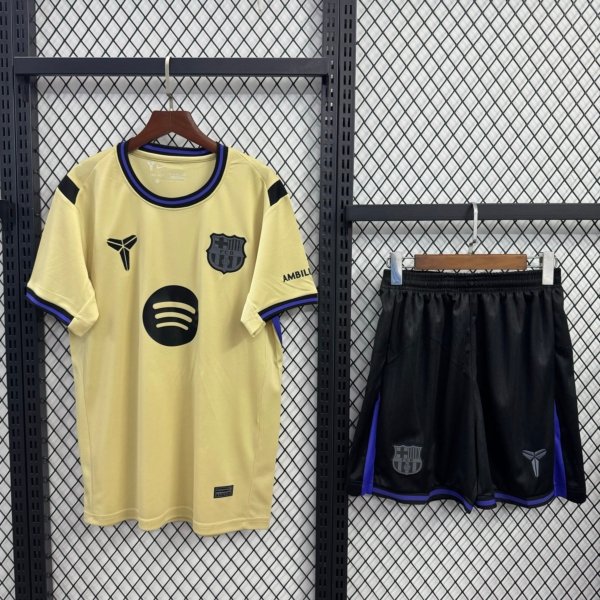 Barcelona Visita 25/26 Kit Adulto