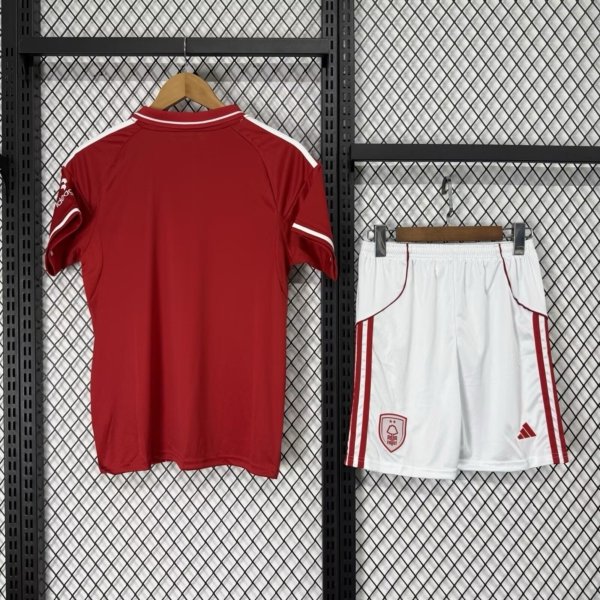 Nottingham Forest 25/26 Kit Adulto - Image 2