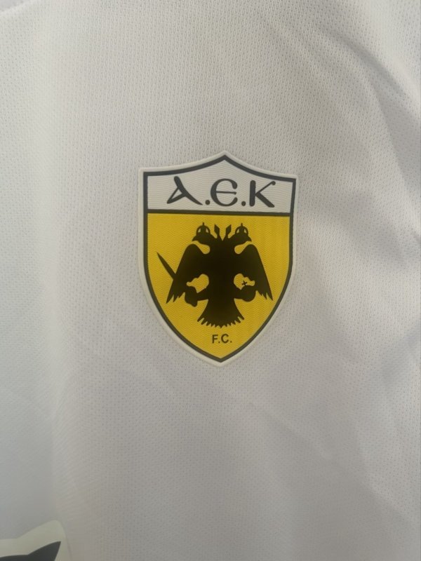 AEK Atenas Visita 25/26 Versión Fan - Image 2