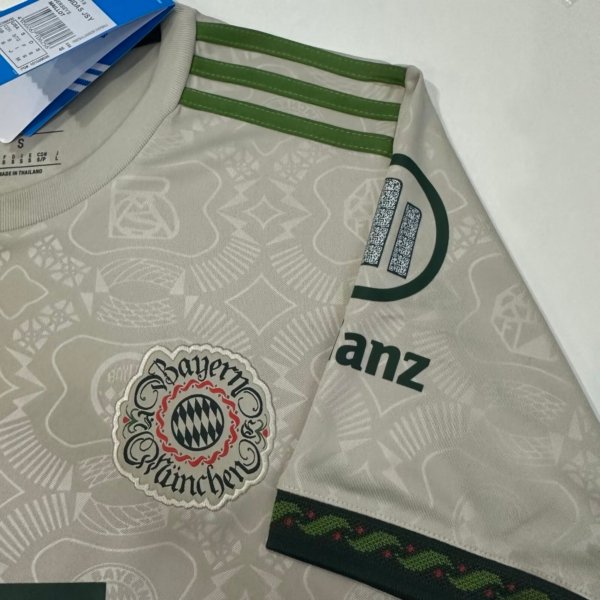 Bayern Munich Oktoberfest 25/26 Versión Fan - Image 5