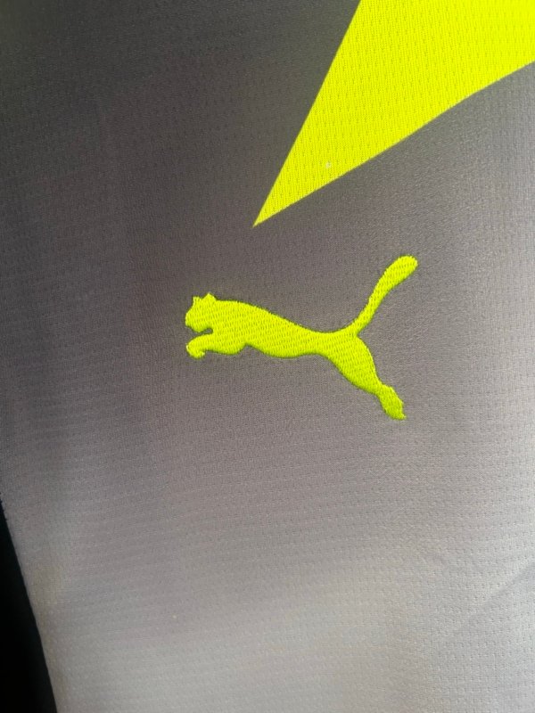 Borussia Dortmund Visita 25/26 Versión Fan - Image 3
