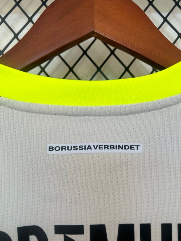 Borussia Dortmund Visita 25/26 Versión Fan - Image 7